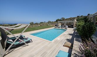 Villa Aurora Luxurius Living