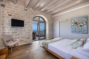 Villa Aurora Luxurius Living