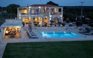 Villa Aurora Luxurius Living