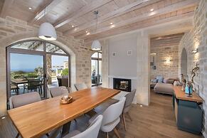 Villa Aurora Luxurius Living