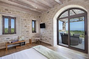 Villa Aurora Luxurius Living