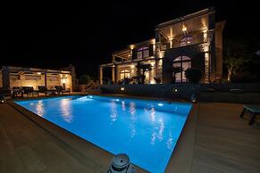 Villa Aurora Luxurius Living