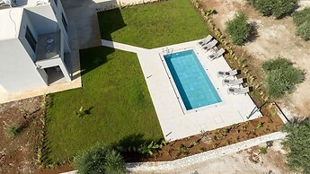 Almyrida Hills Villas