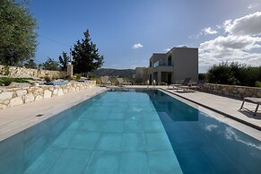 Almyrida Hills Villas