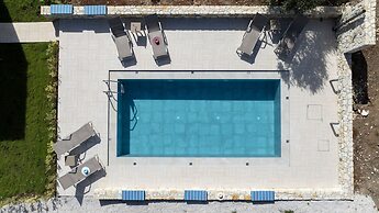 Almyrida Hills Villas