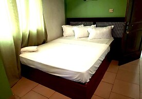 Lloyds Beach Resort & Hotel