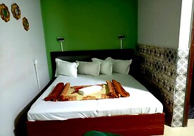 Lloyds Beach Resort & Hotel