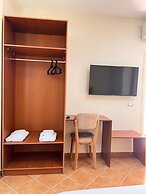 Belix Hotel Apartments Near the Beach