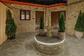 12 Pyles Living History