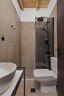 12 Pyles Living History