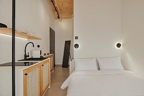 12 Pyles Living History