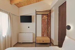 12 Pyles Living History