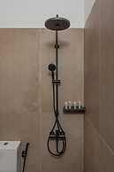 12 Pyles Living History