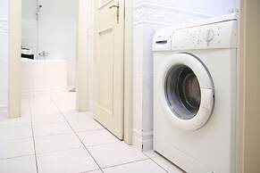 Prague Bliss Apartment - Lesser Town Charm