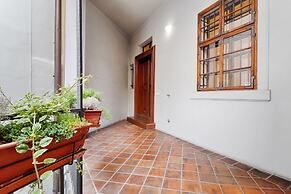 Prague Bliss Apartment - Lesser Town Charm