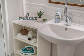 Prague Bliss Apartment - Lesser Town Charm