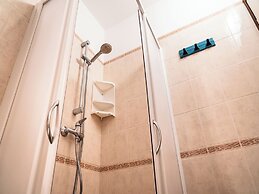 Coastal Comfort in Lido del Sole With sea View