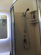 Flat With Parking Only 100m From the Beach