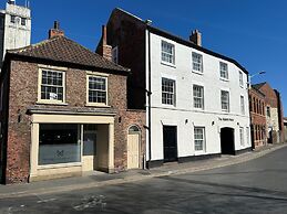 The Abbots Hotel