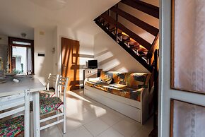 Luminous Flat in Bibione With Garden