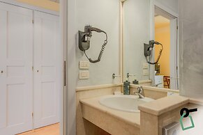 Hotiday Room Collection - Calambrone