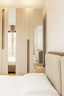 Tirent Apartment-Modern 1-Bedroom Stay Near Liqeni i Thatë