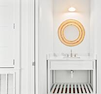 My Porch or Yours 219 ESC