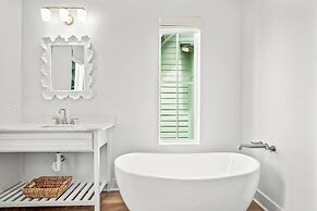 My Porch or Yours 219 ESC