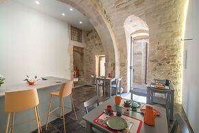P43 Sicilian Suites
