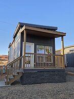 Luxury Tiny Homes - Deluxe King Room