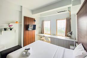 Warm And Cozy Stay Studio Room At Patraland Urbano Apartment