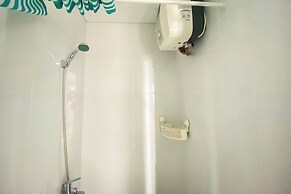 Warm And Cozy Stay Studio Room At Patraland Urbano Apartment