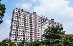 Homey 2Br Furnished Apartment At The Edge Bandung