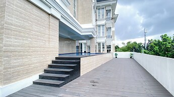 Elegant And Nice Studio At Apple 1 Condovilla Apartment