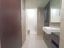 Cozy And Enjoy Living Studio (No Kitchen) Apartment At Skales Residenc