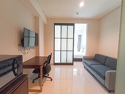 Cozy And Enjoy Living Studio (No Kitchen) Apartment At Skales Residenc