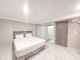 Cozy Living 2Br Loft Apartment Grand Jati Junction