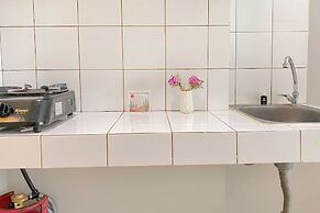 Good Location And Simply Studio Springlake Summarecon Bekasi Apartment