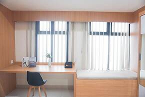 Modern Look Studio Apartment At Pollux Chadstone