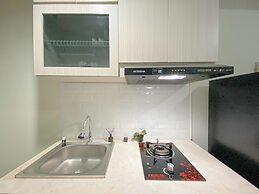 Cozy And Best Deal Studio Apartment Grand Dhika City