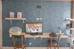 Nice And Comfortable Studio (No Kitchen) Apartment Elvis Tower