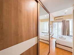 Best Price And Relaxing Studio (No Kitchen) At Tamansari Papilio Apart