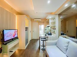 Best And Homey 2Br At Bassura City Apartment