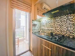 Best And Homey 2Br At Bassura City Apartment
