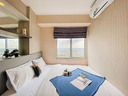 Best And Homey 2Br At Bassura City Apartment