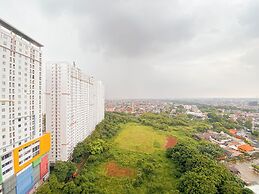 Best And Homey 2Br At Bassura City Apartment