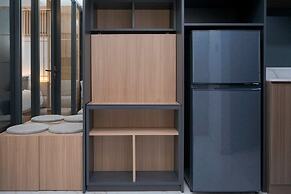 Warm And Well Designed 1Br At The Smith Alam Sutera Apartment