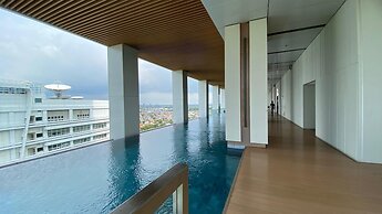 Warm And Well Designed 1Br At The Smith Alam Sutera Apartment