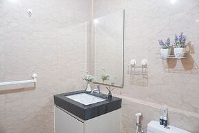 Elegant And Best Deal 1Br At L'Avenue Pancoran Apartment