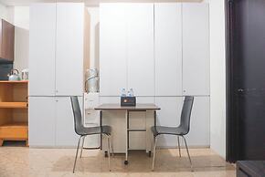 Elegant And Best Deal 1Br At L'Avenue Pancoran Apartment